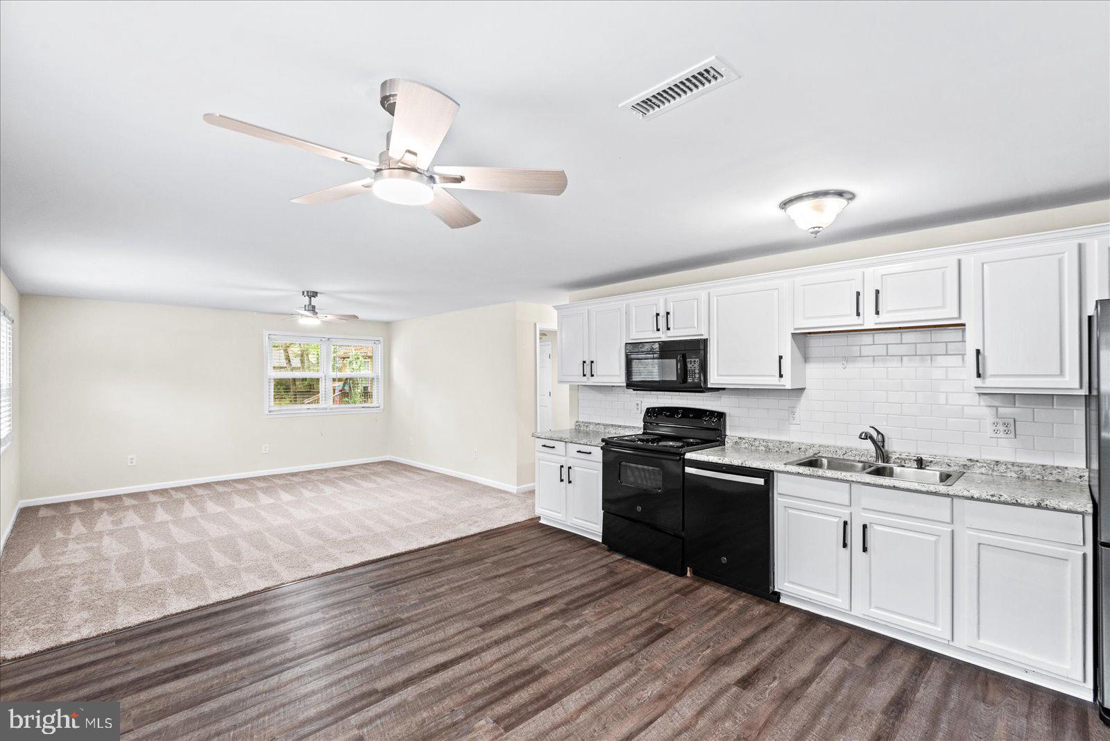 PLACID BAY ESTATES - Residential