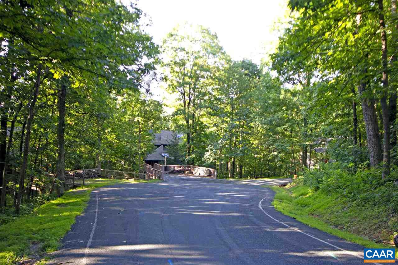 Great value for an easy to build on homesite with nice privacy and close to hiking trails and the GW National Forest. Located at the end of a quiet cut-de-sac this lot offers an almost flat terrain at the front with gentle slope starting towards the mid section of the land. You can build a home with a walk out basement and have a nice flat driveway and parking with easy access to the house.South facing lot for good natural light. The access to the AT and the GW National Forest are only a few feet away.