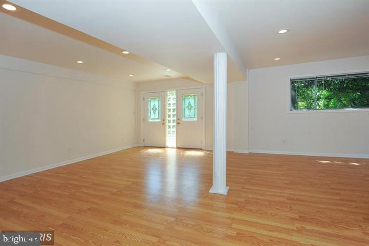 GLEN ECHO - Residential Lease