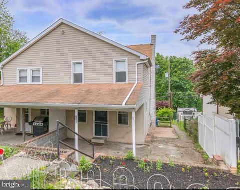 Townhouse For Sale - 292 Schuylkill Road<br/> BIRDSBORO, PA 19508