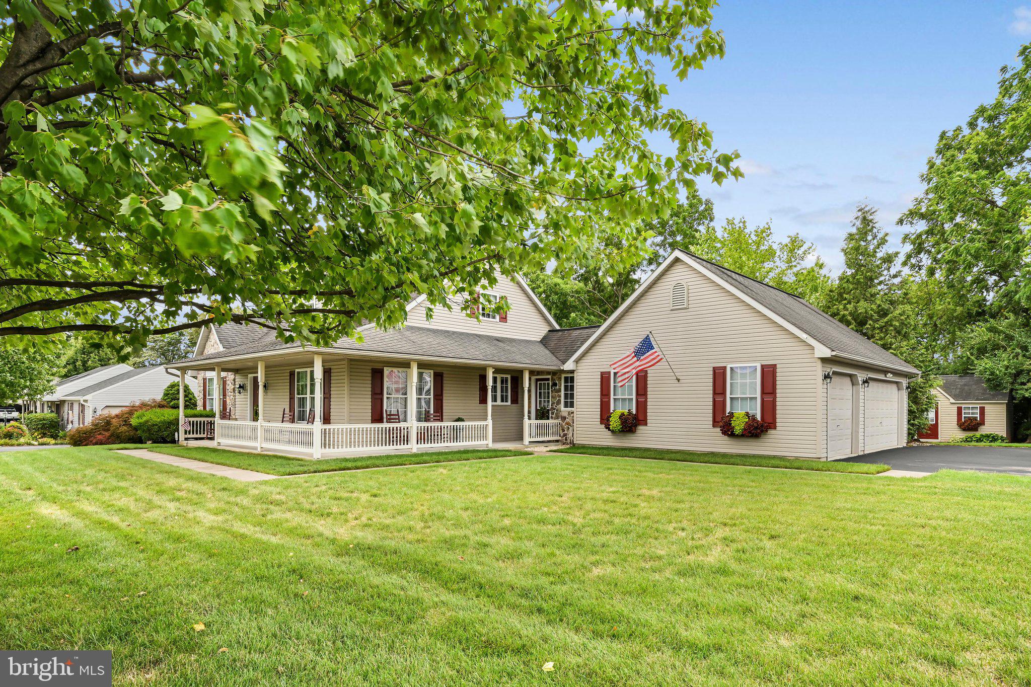 1374 CLEARVIEW DRIVE