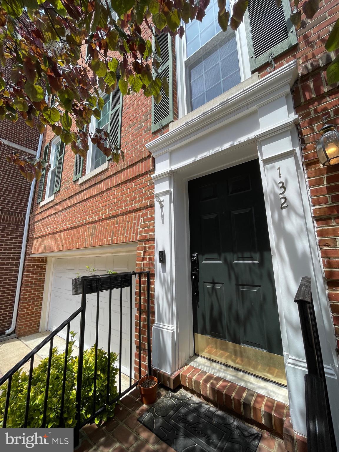 WHITTIER PARK - Residential