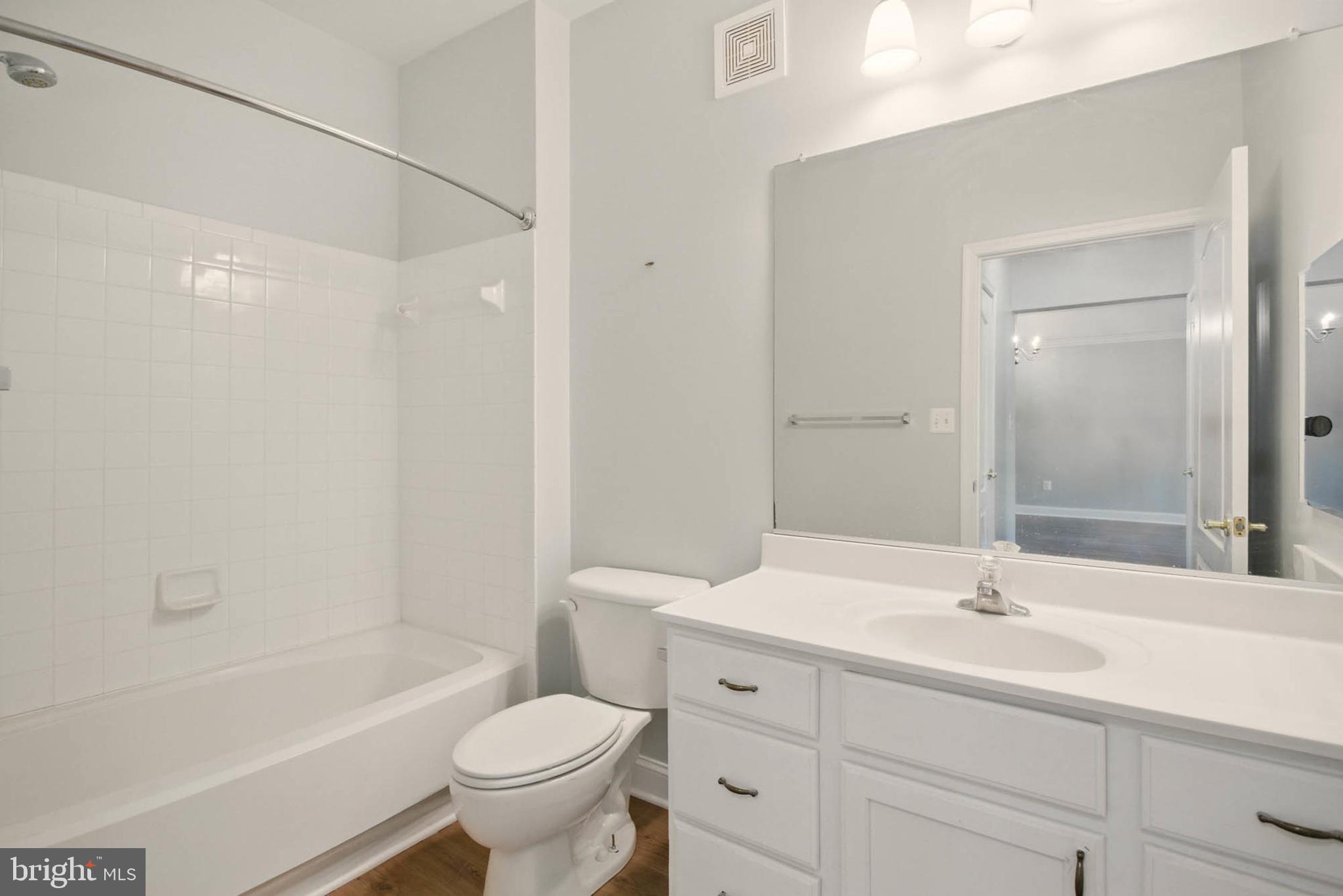 FIELDSTONE - Residential