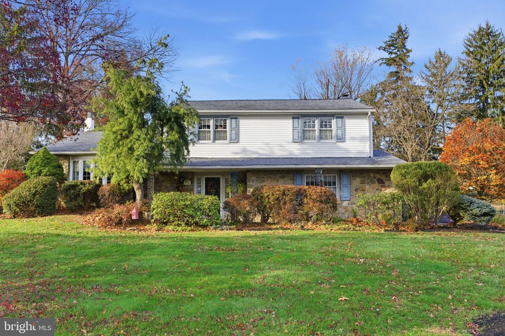Photo of 63 Serene Drive, SOUTHAMPTON, PA 18966 (MLS # PABU2109998)