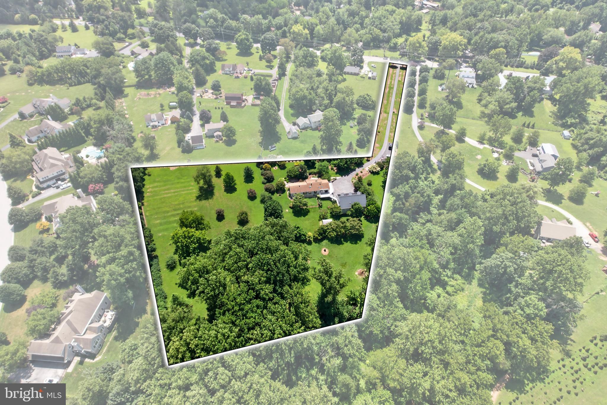 1739 N MIDDLETOWN ROAD
