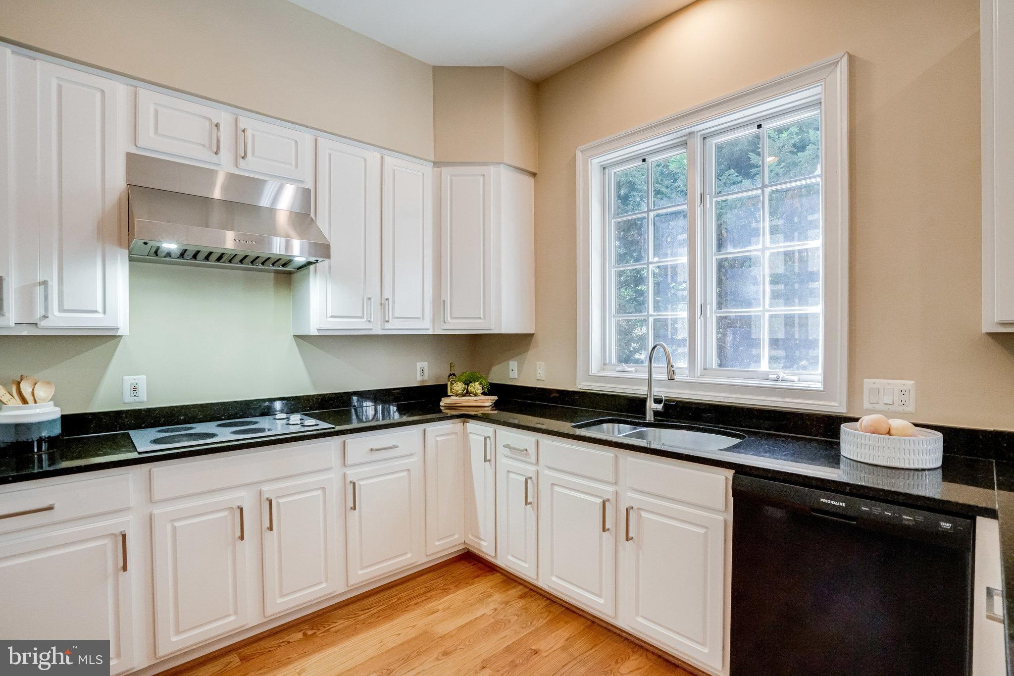 GLENBROOK VILLAGE - Residential