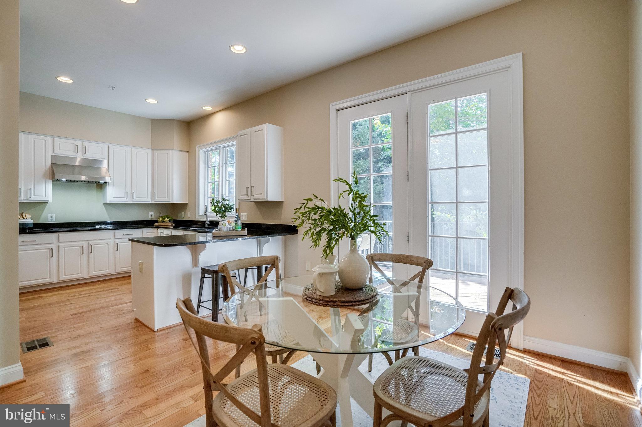 GLENBROOK VILLAGE - Residential