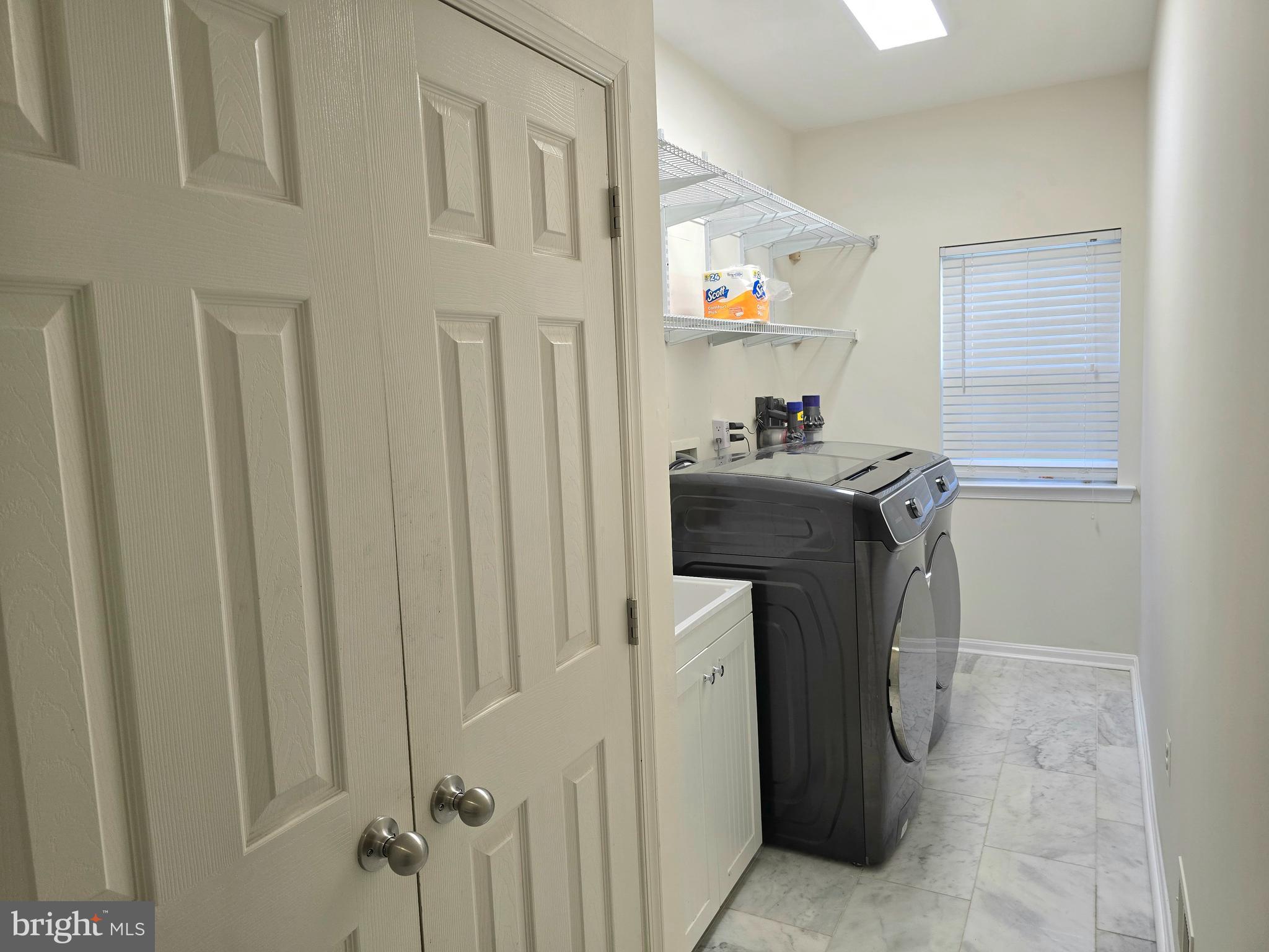 GLENSHIRE ESTATES - Residential