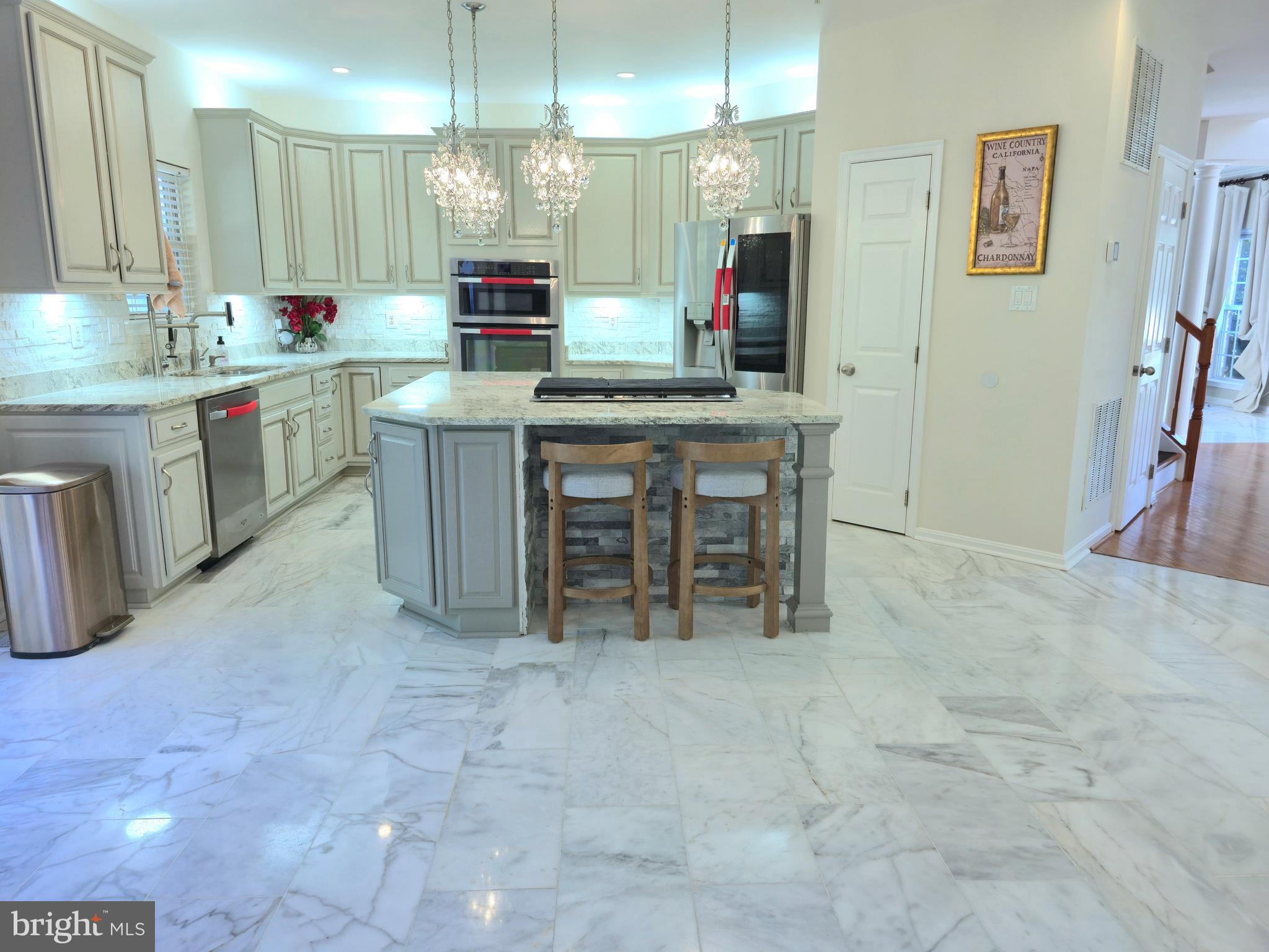 GLENSHIRE ESTATES - Residential