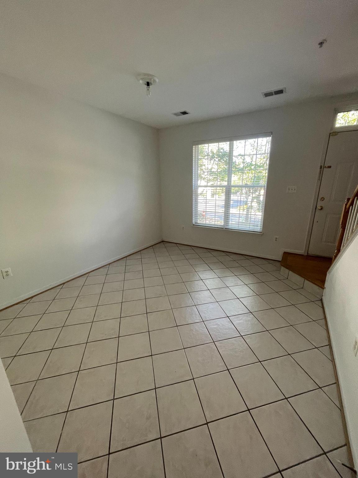 SUMMERS GROVE - Residential Lease