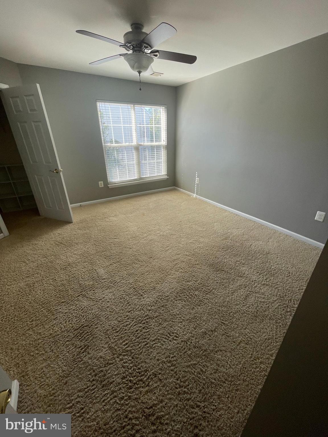 SUMMERS GROVE - Residential Lease