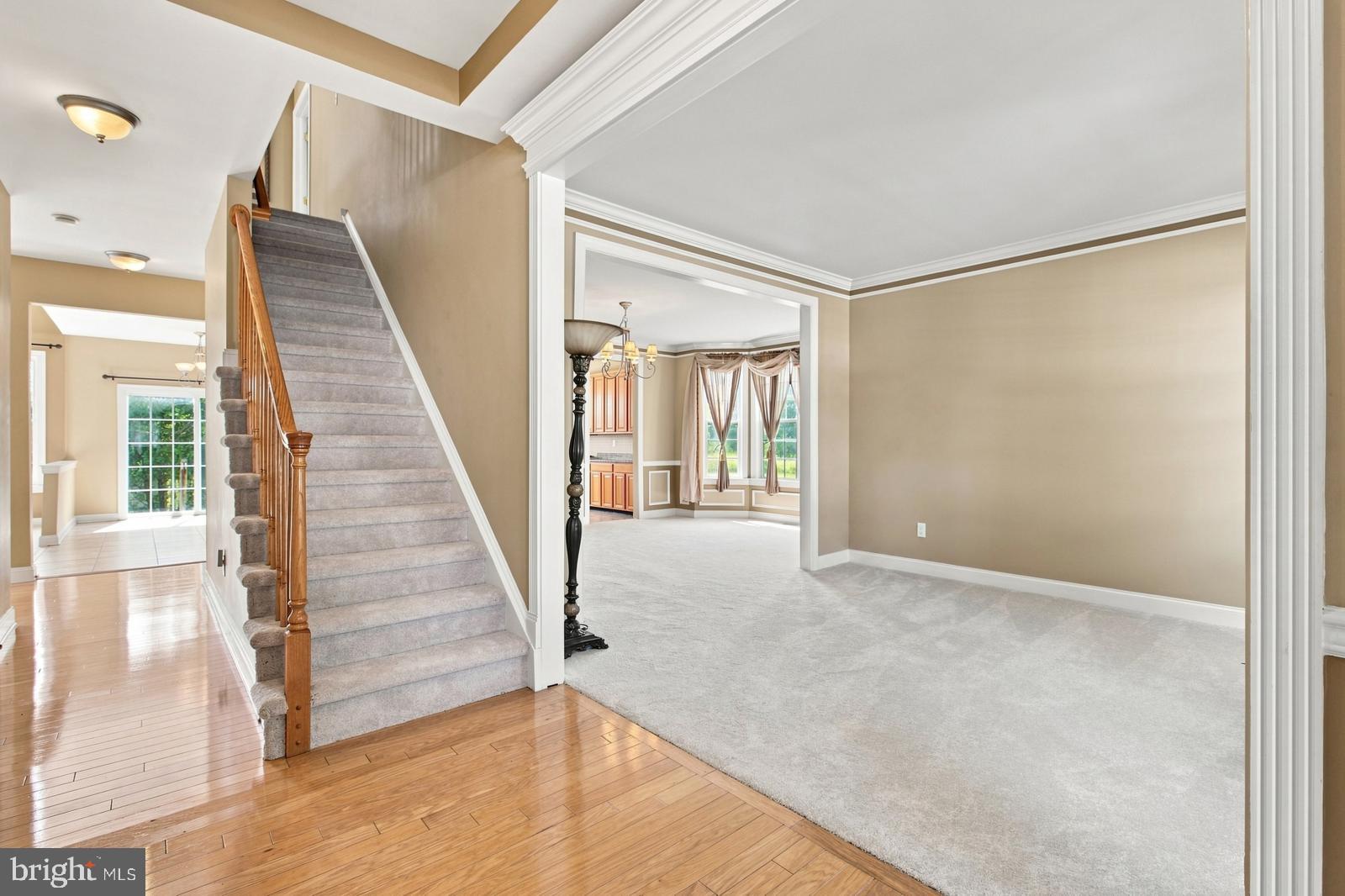 4 HARTFELD ROAD