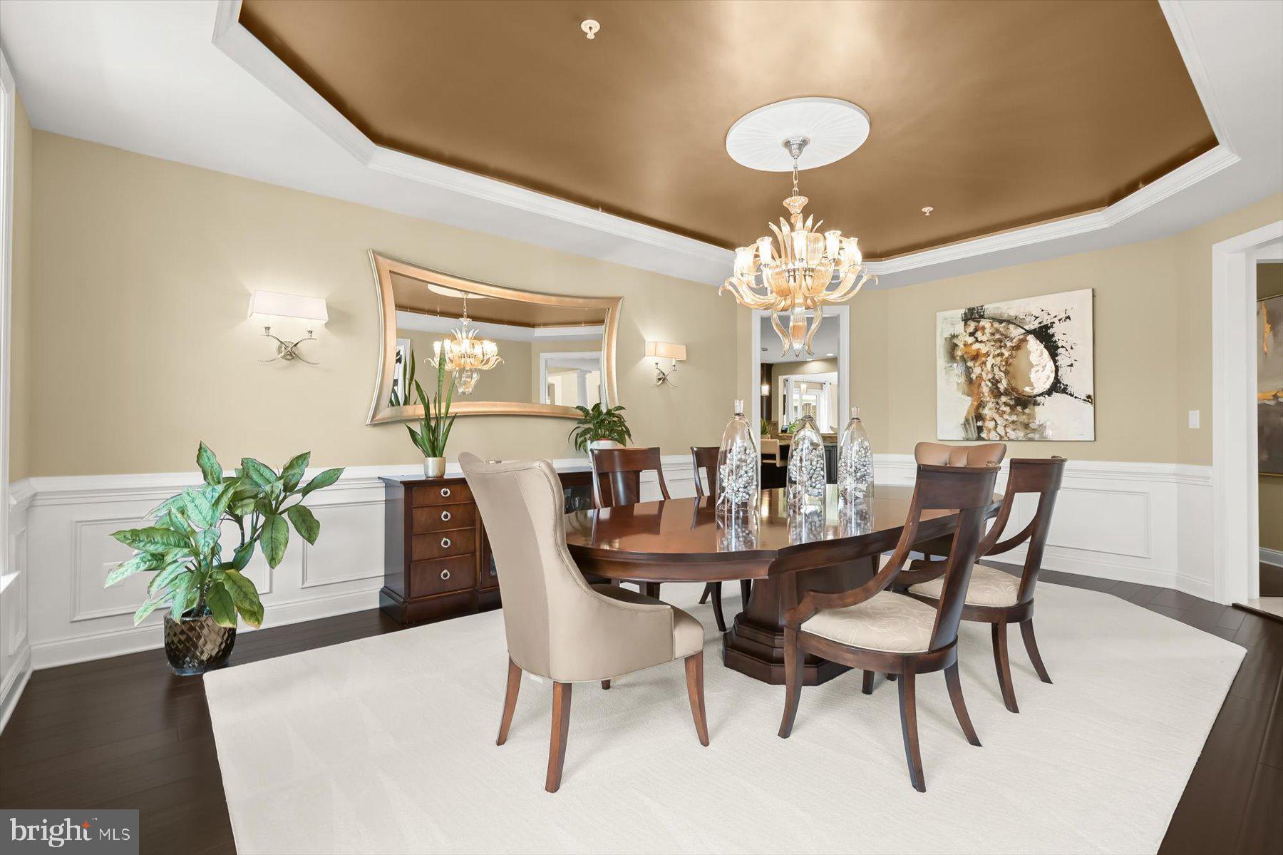 OAK CREEK - Residential