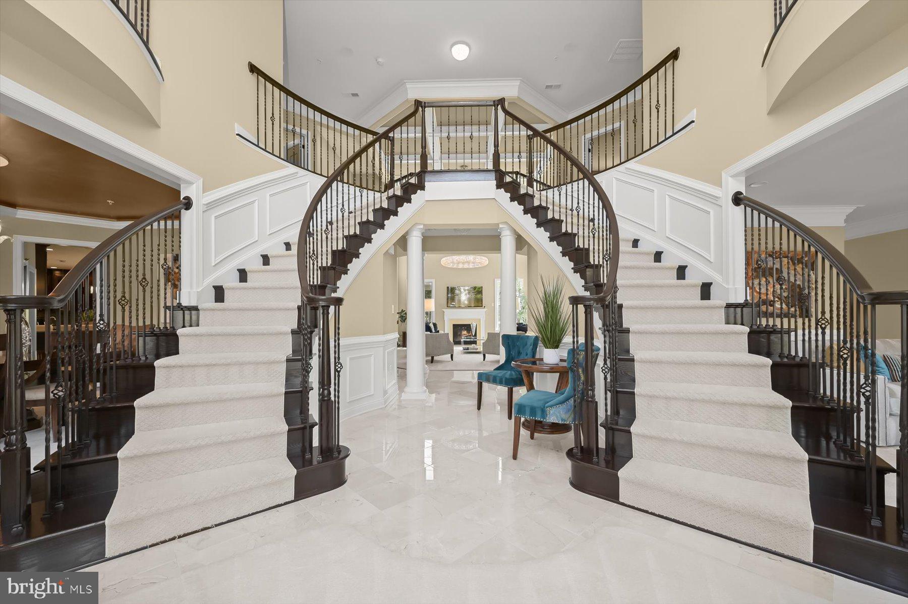 OAK CREEK - Residential