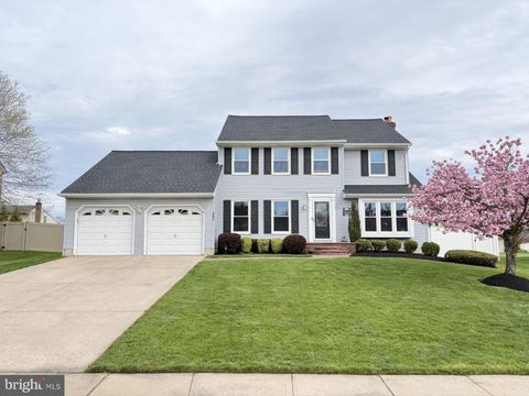 Homes For Sale - 405 Longstone Drive<br/> CHERRY HILL, NJ 08003