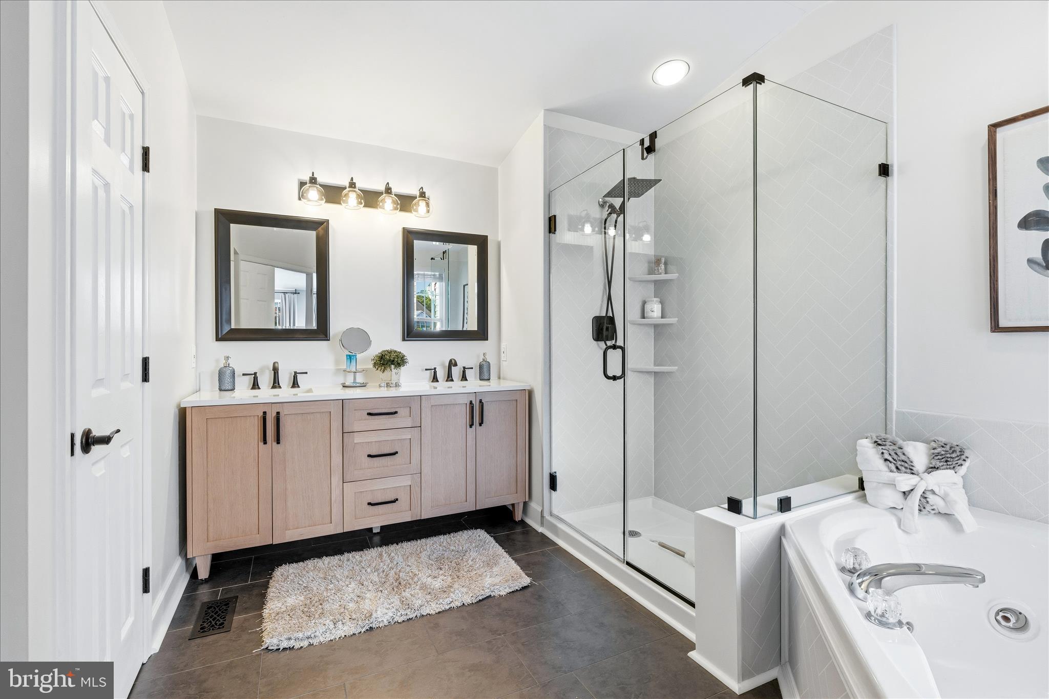 GERMANTOWN ESTATES - Residential