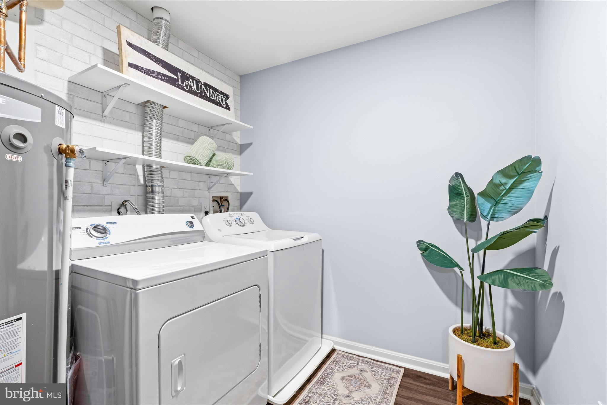 GERMANTOWN ESTATES - Residential