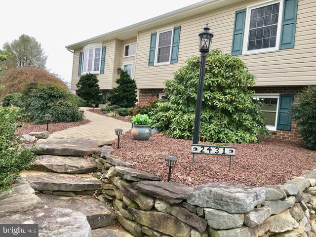 COOL SPRINGS - Residential