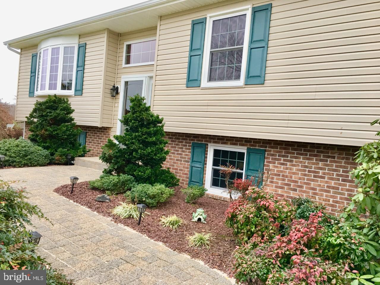 COOL SPRINGS - Residential