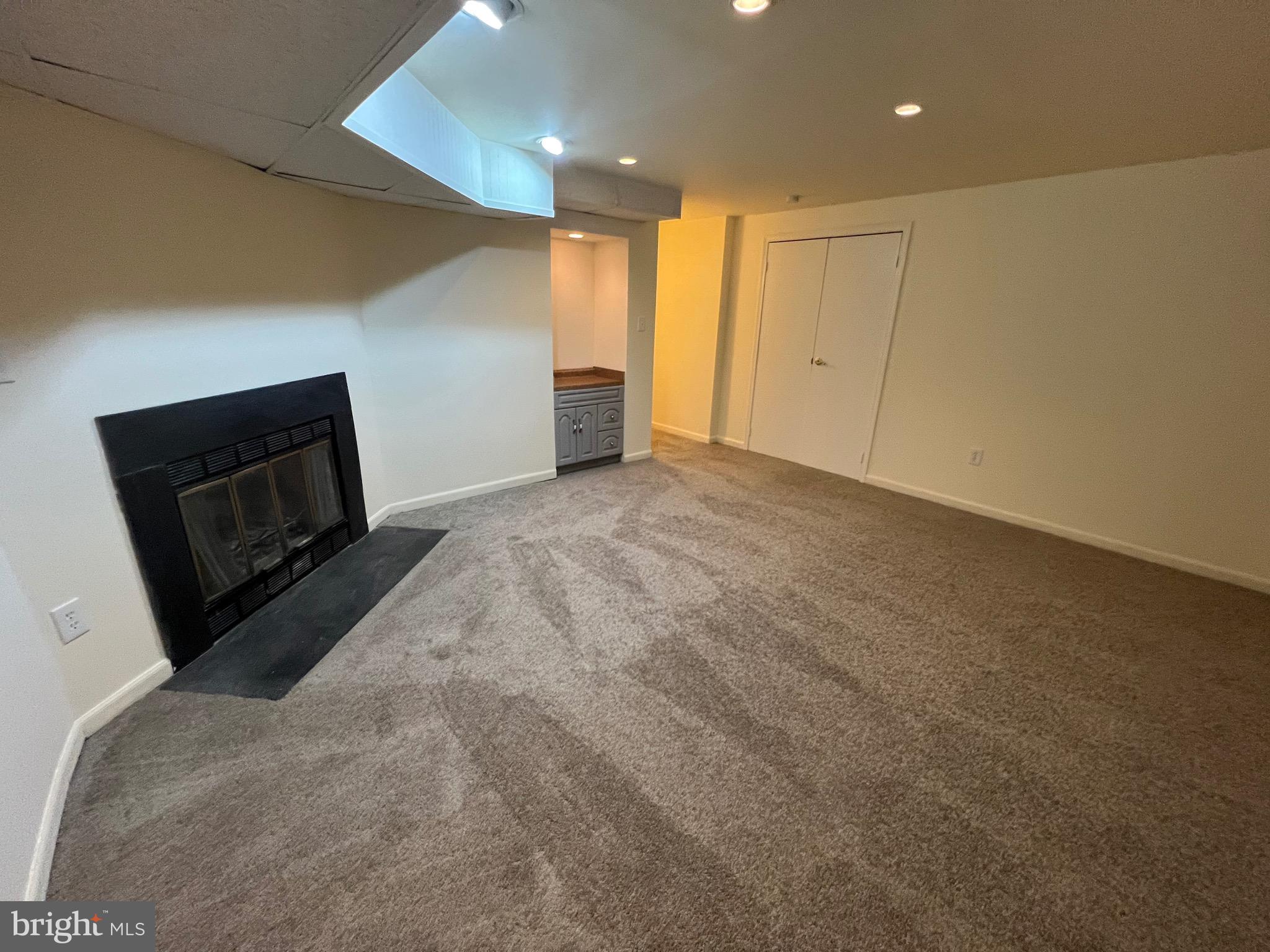 BRANDERMILL - Residential Lease