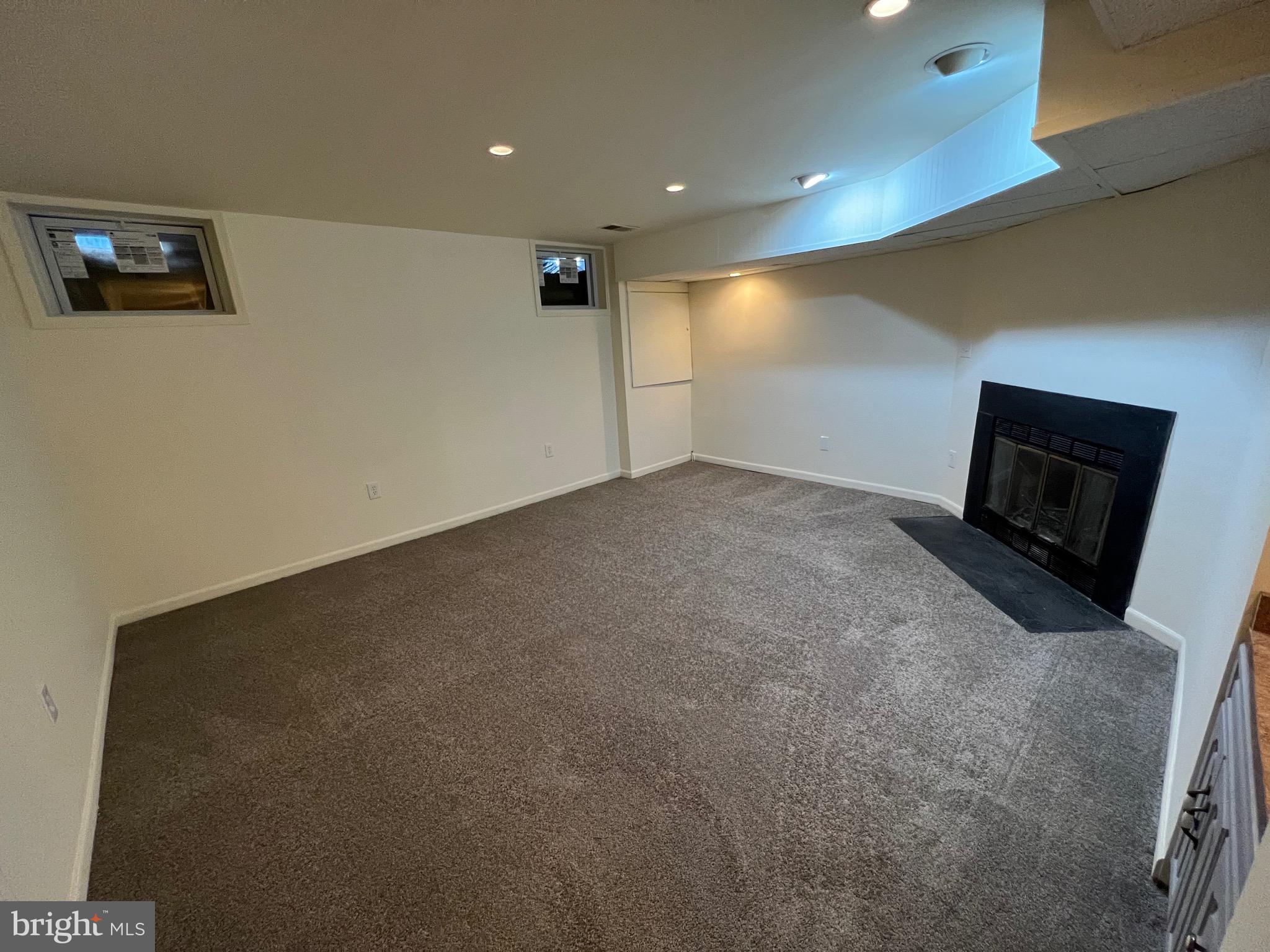 BRANDERMILL - Residential Lease