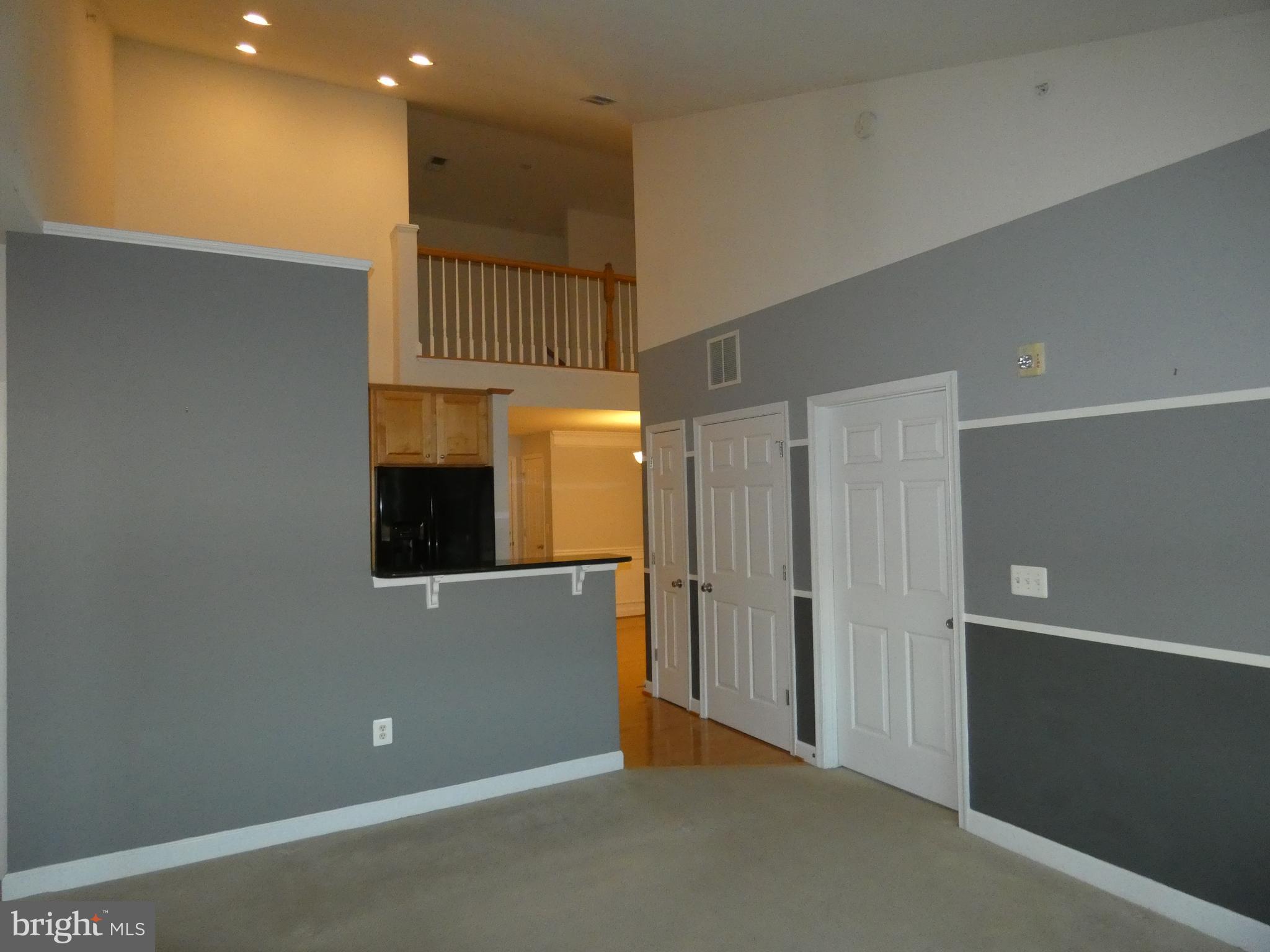 COBBLESTONE SQUARE - Residential Lease