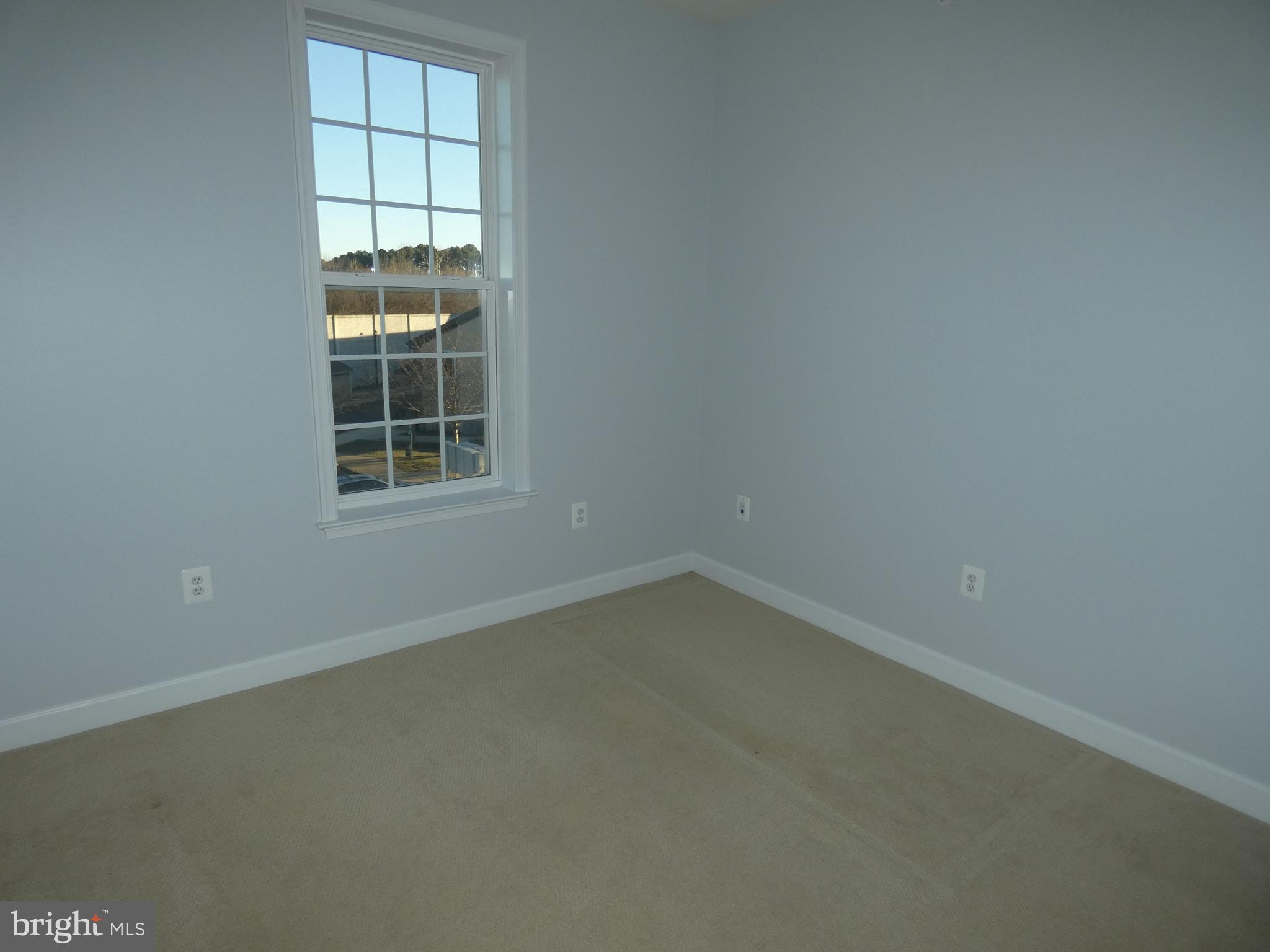 COBBLESTONE SQUARE - Residential Lease