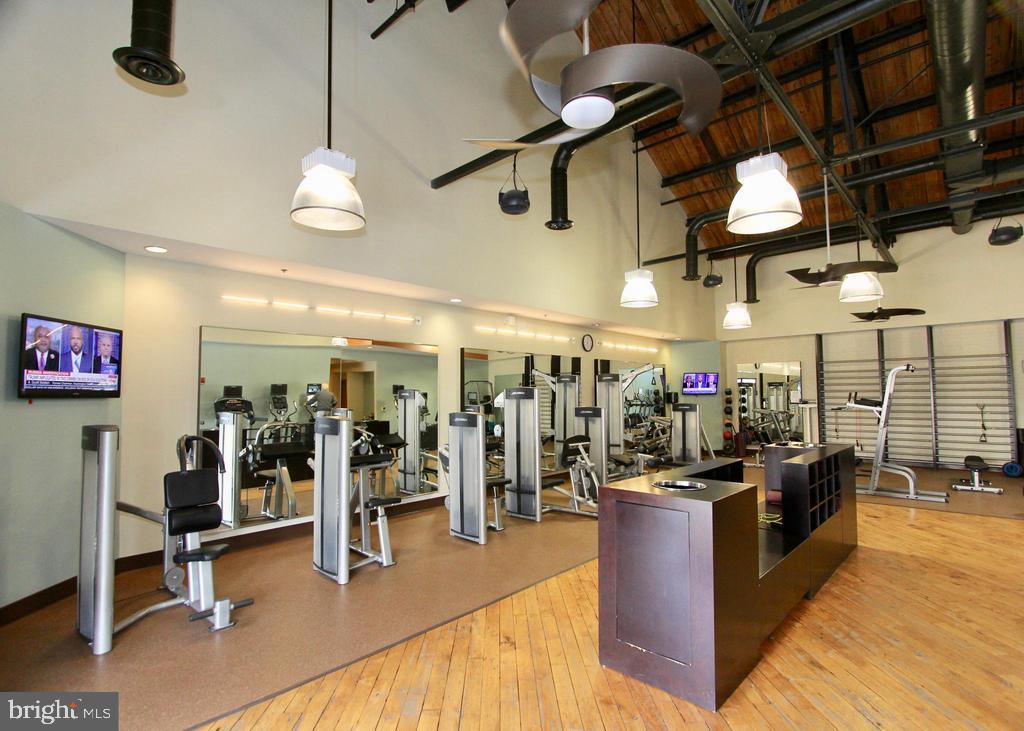 COBBLESTONE SQUARE - Residential Lease