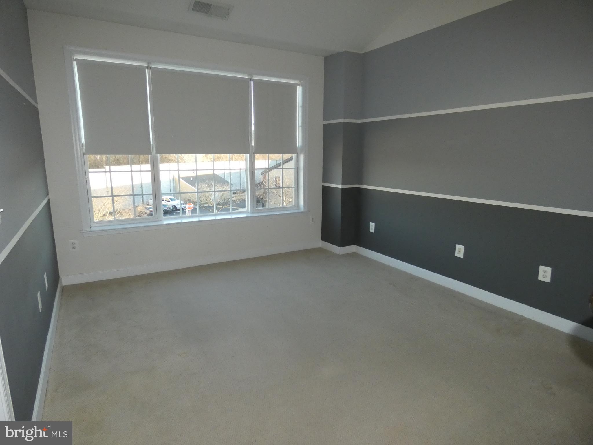 COBBLESTONE SQUARE - Residential Lease