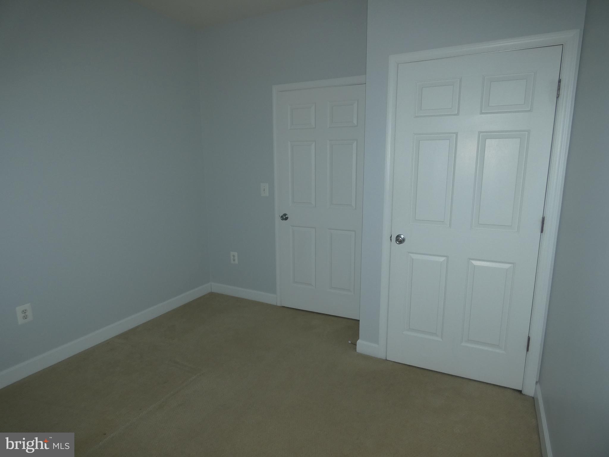 COBBLESTONE SQUARE - Residential Lease