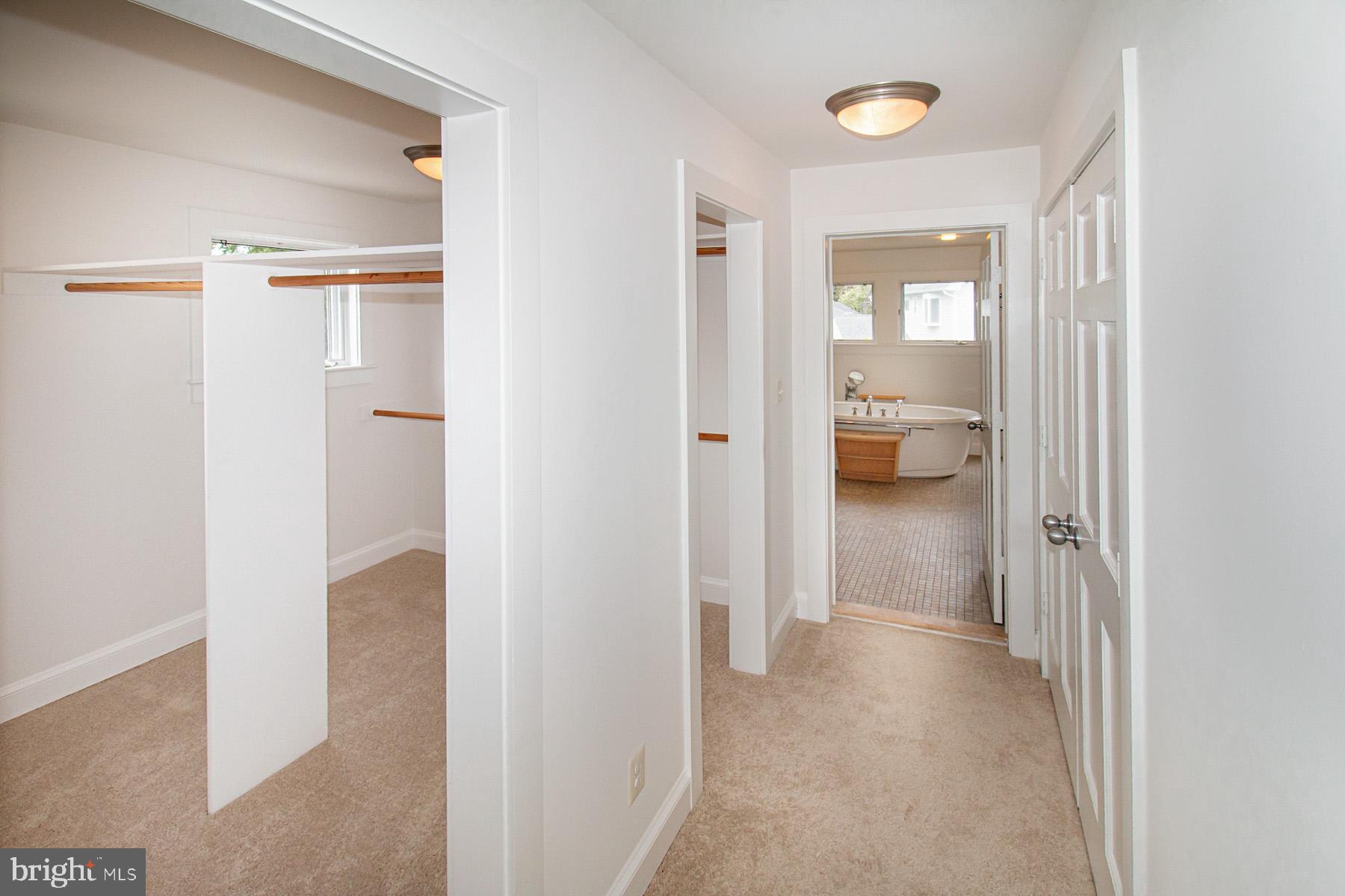 BERKSHIRE OAKWOOD - Residential Lease