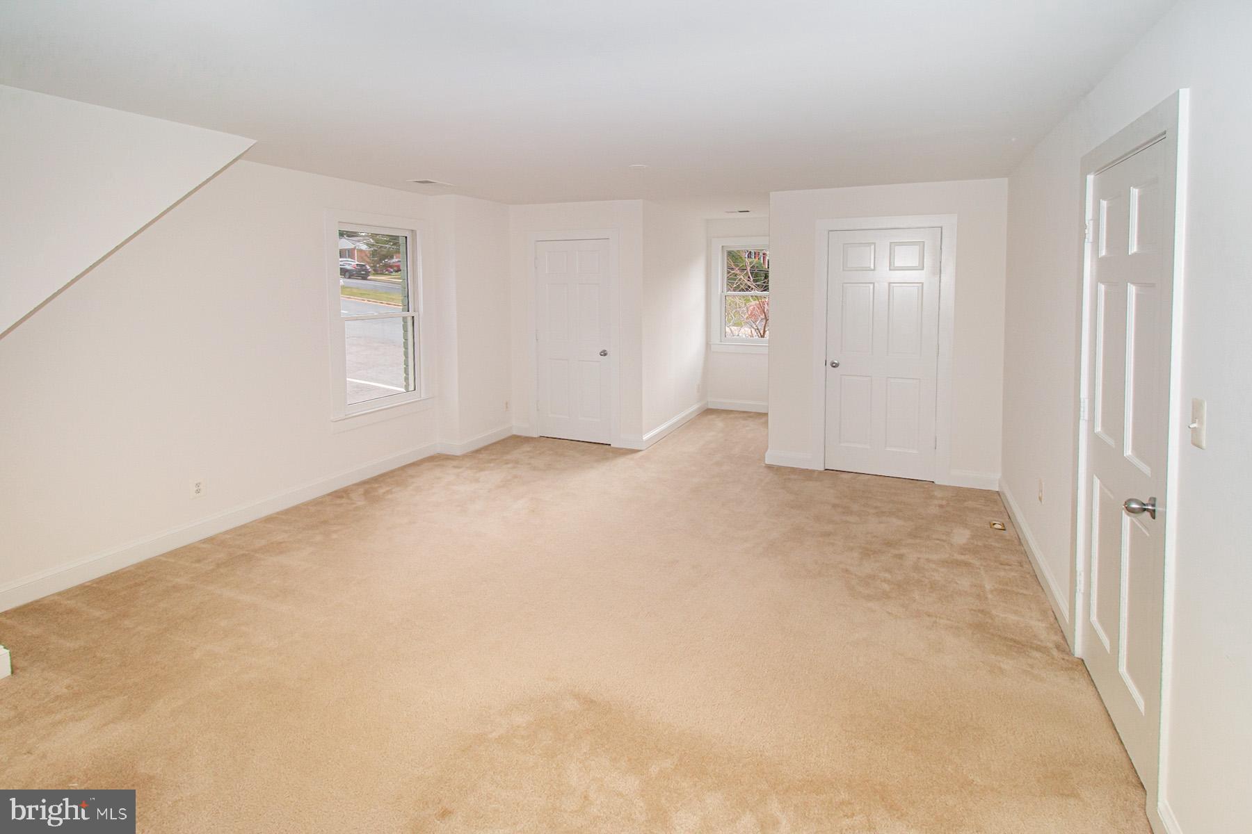 BERKSHIRE OAKWOOD - Residential Lease