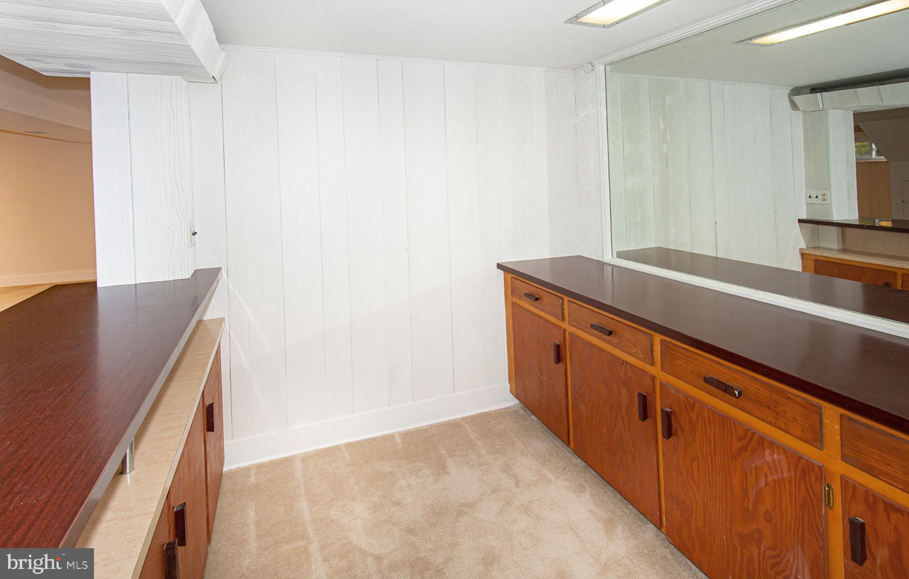 BERKSHIRE OAKWOOD - Residential Lease