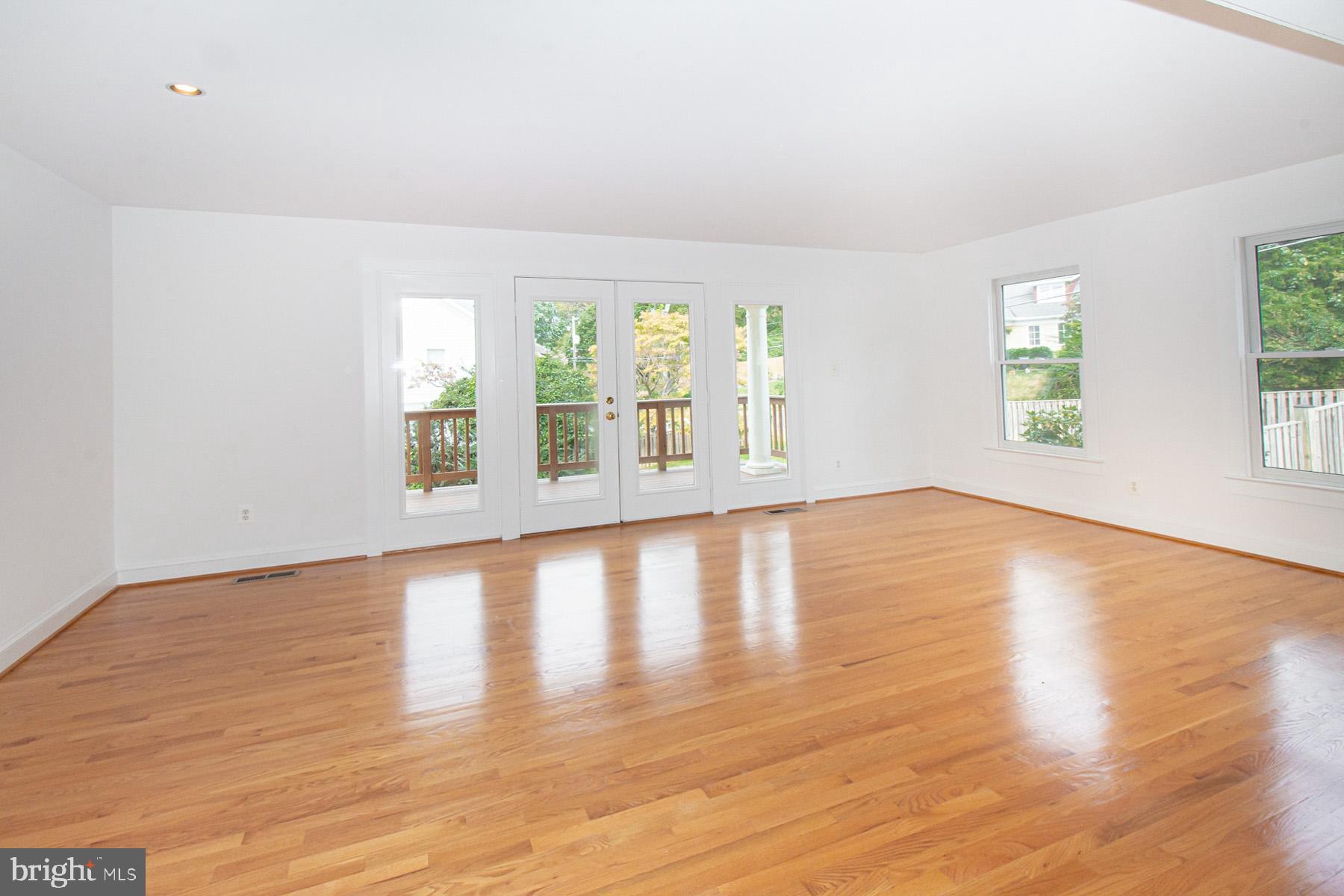 BERKSHIRE OAKWOOD - Residential Lease