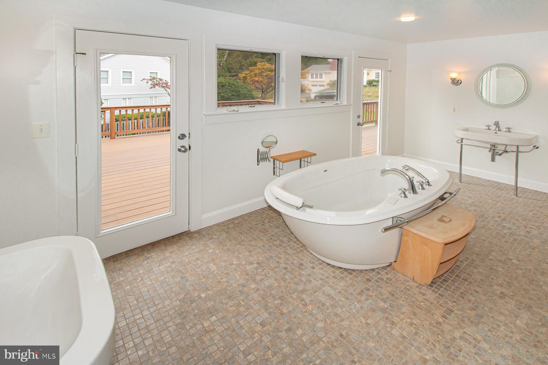 BERKSHIRE OAKWOOD - Residential Lease