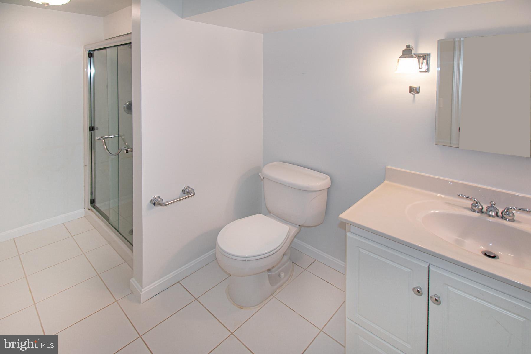 BERKSHIRE OAKWOOD - Residential Lease