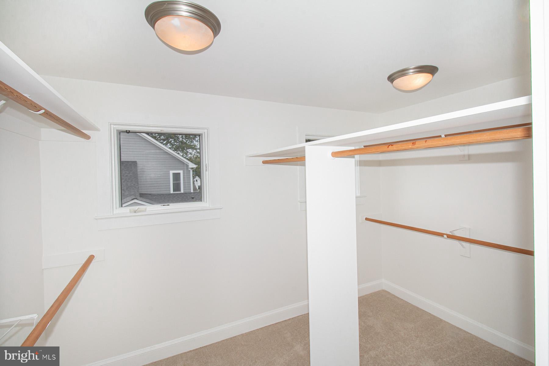 BERKSHIRE OAKWOOD - Residential Lease