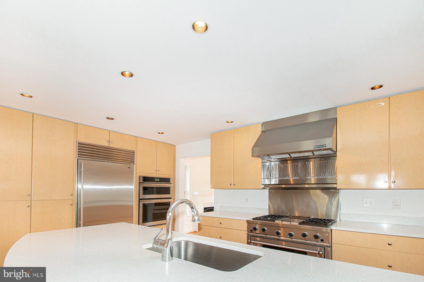 BERKSHIRE OAKWOOD - Residential Lease