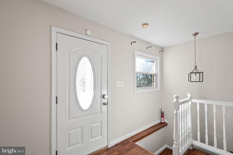 Tiny photo for 4502 Kentmore Drive, WOODBRIDGE, VA 22193 (MLS # VAPW2110460)