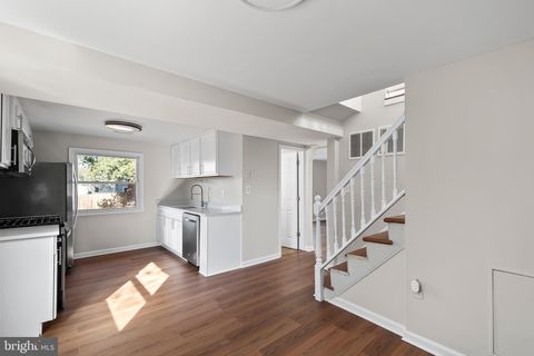 Tiny photo for 4502 Kentmore Drive, WOODBRIDGE, VA 22193 (MLS # VAPW2110460)