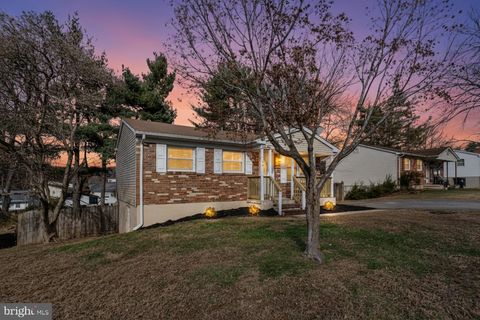 Tiny photo for 4502 Kentmore Drive, WOODBRIDGE, VA 22193 (MLS # VAPW2110460)