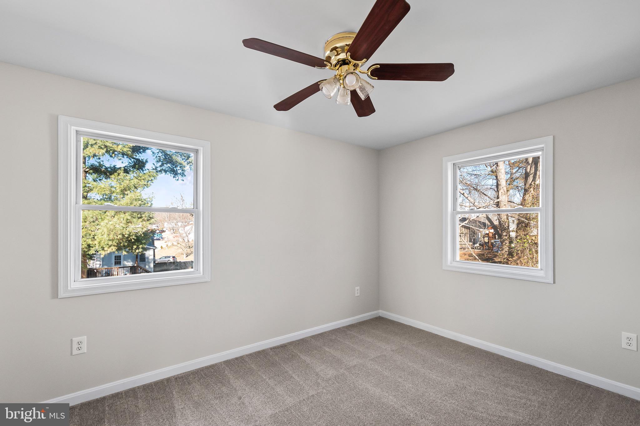 DALE CITY - Residential