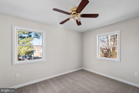 Tiny photo for 4502 Kentmore Drive, WOODBRIDGE, VA 22193 (MLS # VAPW2110460)