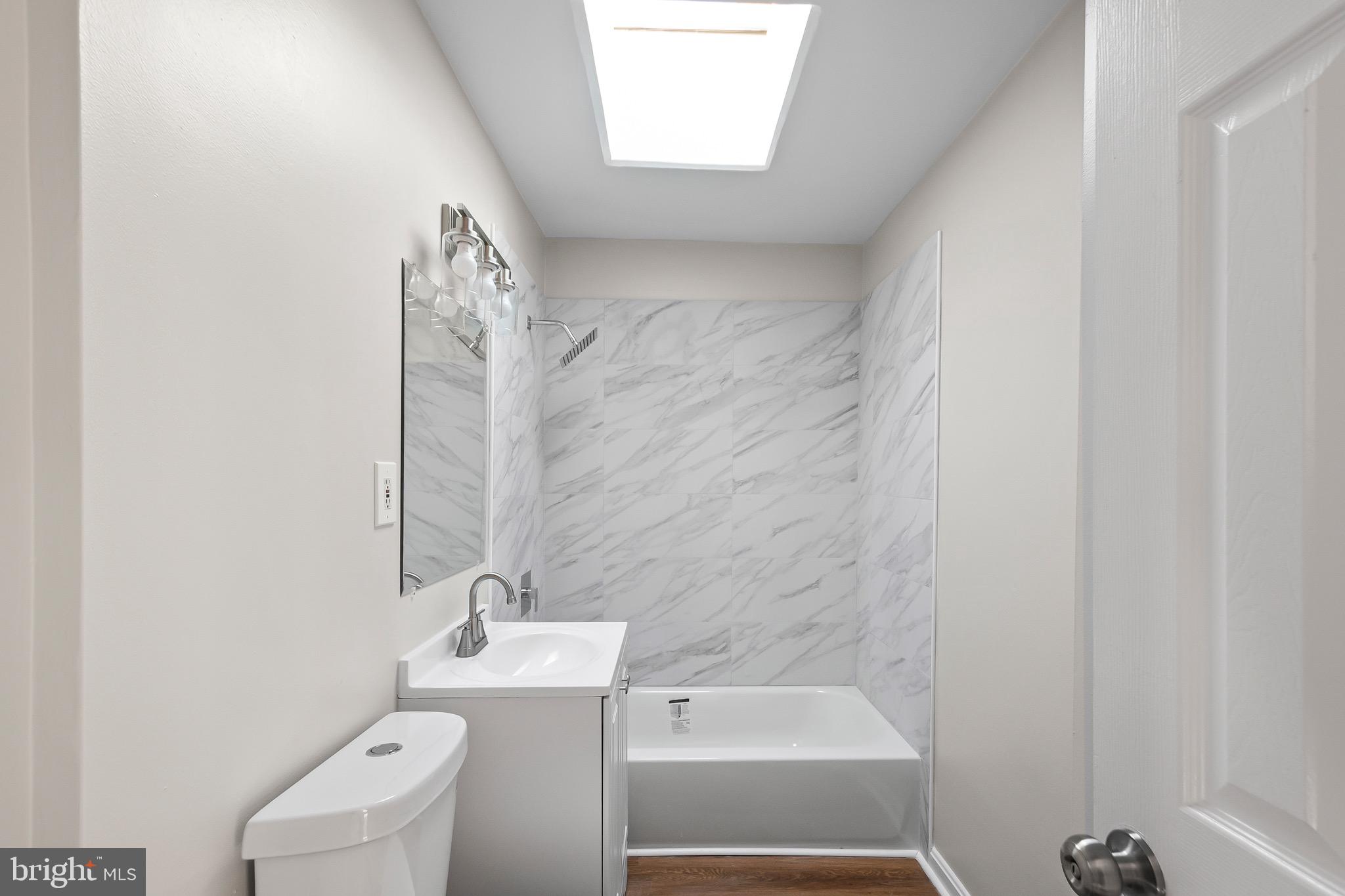 DALE CITY - Residential