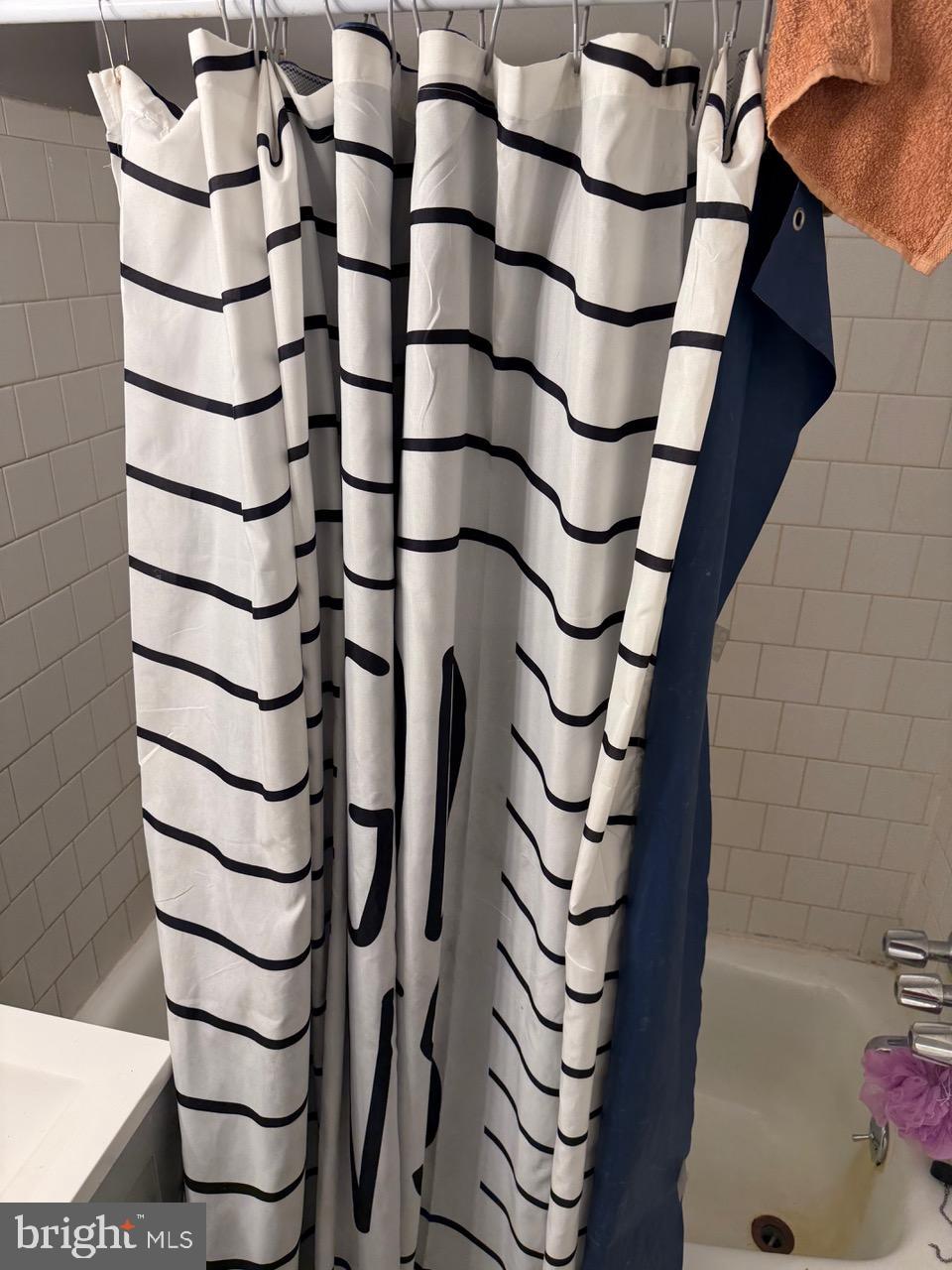 HOLLY HILL CONDOMINIUMS - Residential