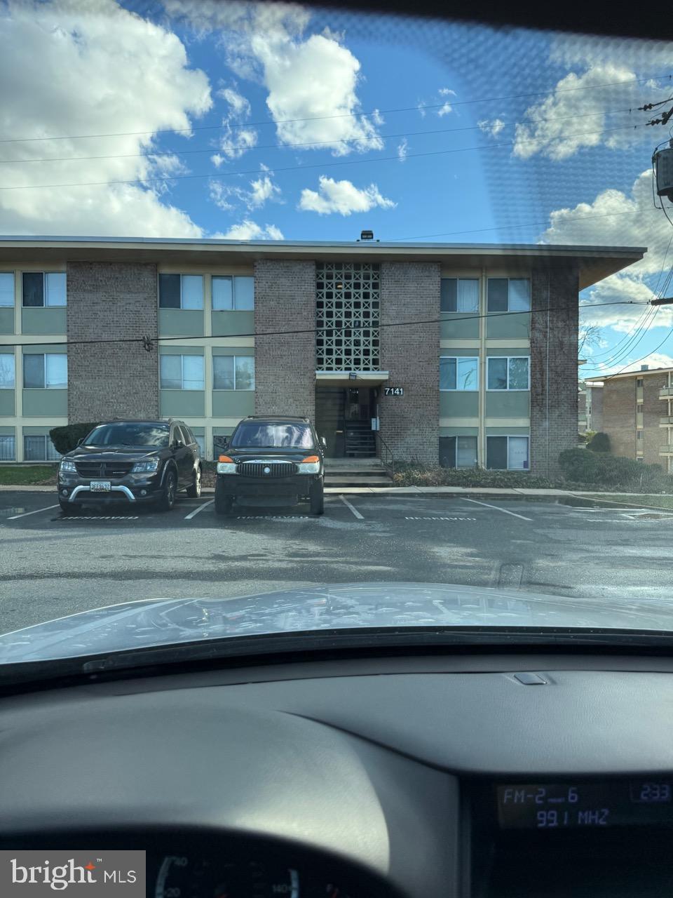 7314 DONNELL PLACE B-7