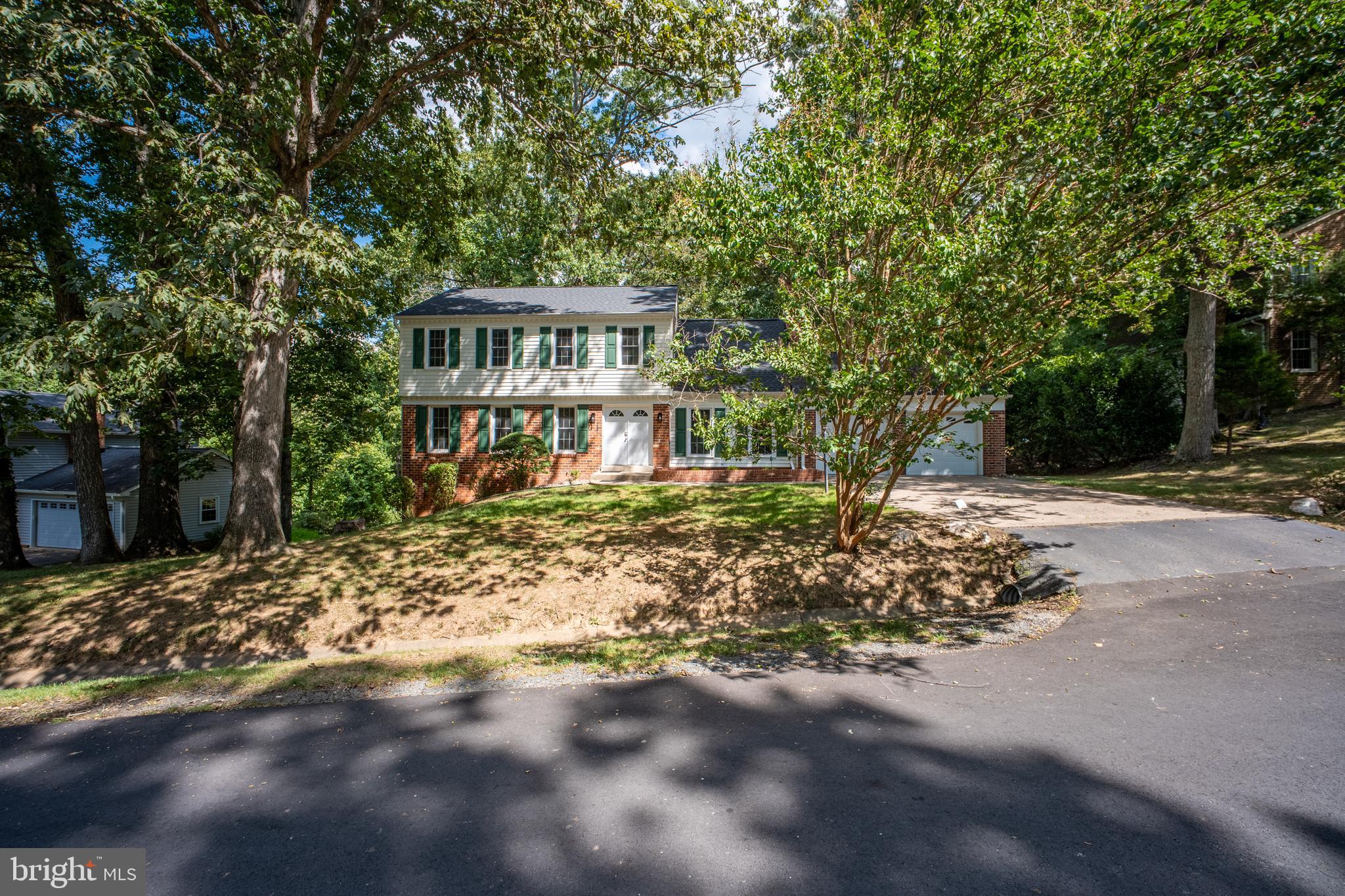 2687 LINDA MARIE DRIVE