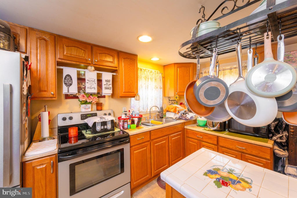 Photo of 2045 Main Street, LITITZ, PA 17543 (MLS # PALA2085924)