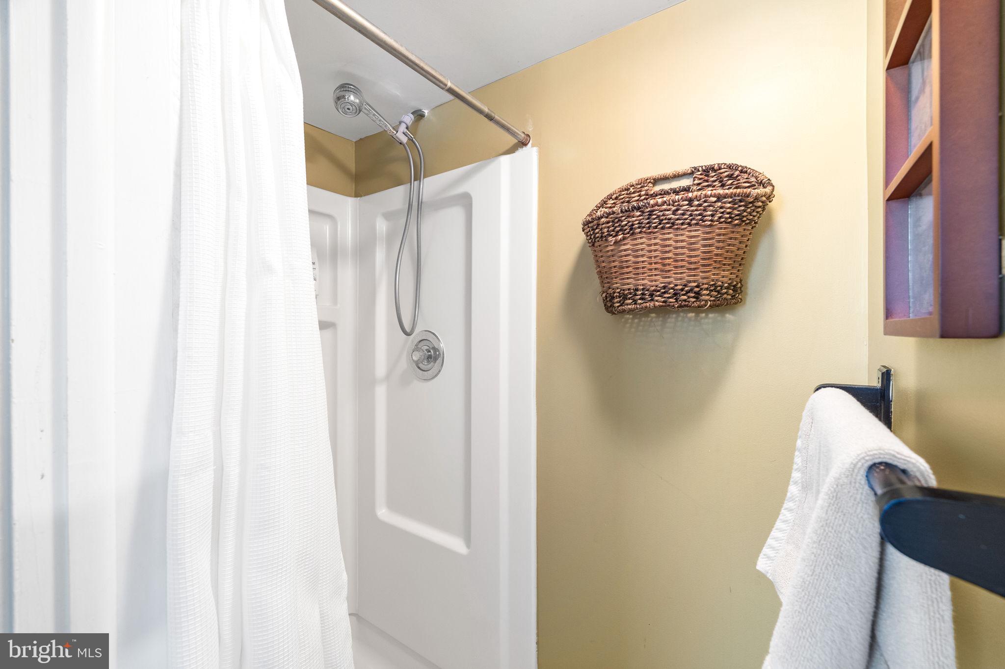 GRIFFITH PARK - Residential