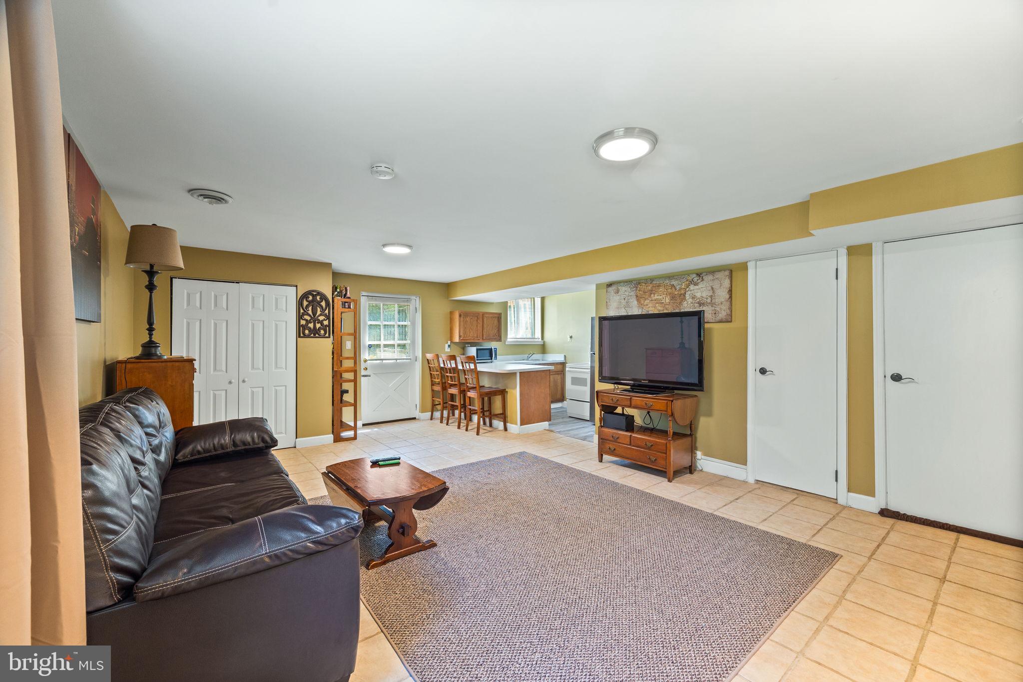 GRIFFITH PARK - Residential